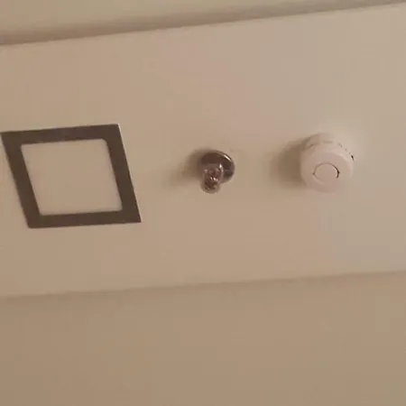 26 Prousis Apartment *